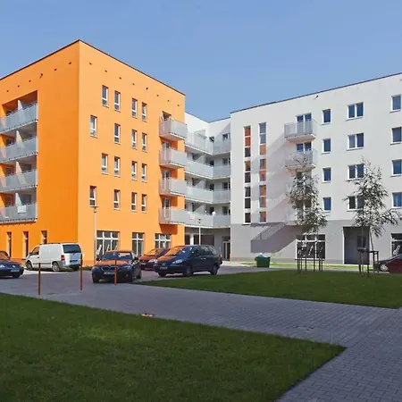 Aparts Dabrowskiego 호텔 *