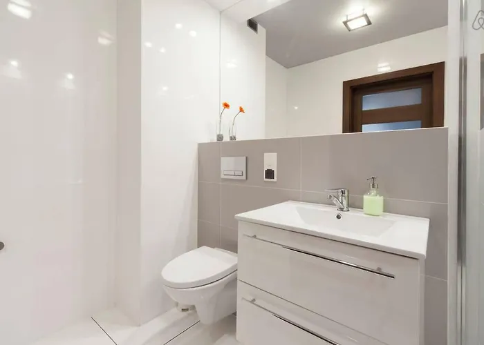 Aparts Dabrowskiego Hotel *